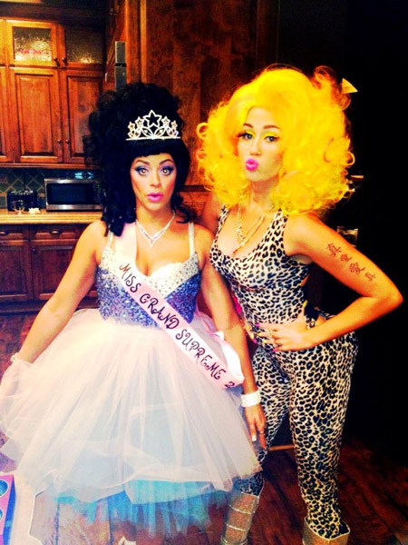 Miley Cyrus Dresses as Nicki Minaj for Halloween