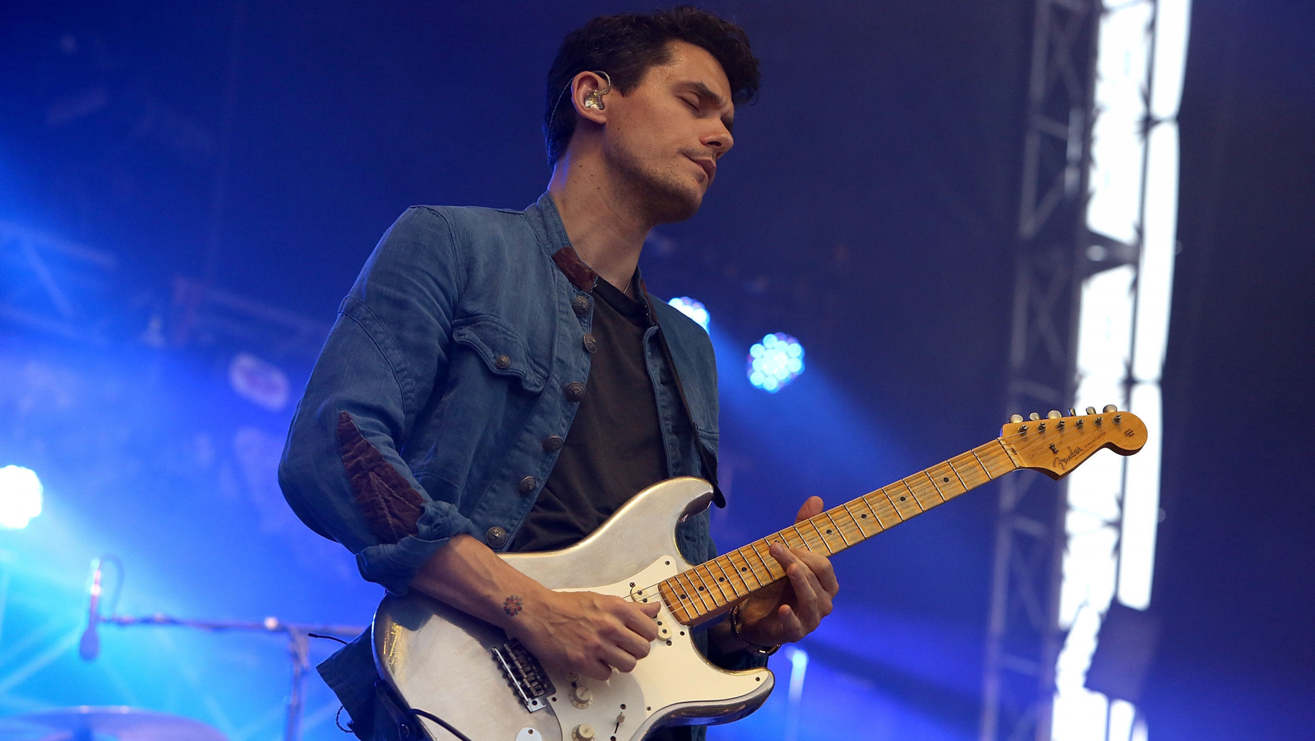 Singer John Mayer