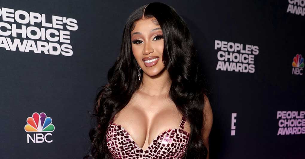 Cardi B poses backstage during the 2021 People's Choice Awards