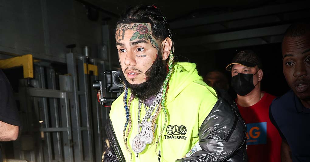 Tekashi 6ix9ine performs during the MiamiBash 2021 at FTX Arena