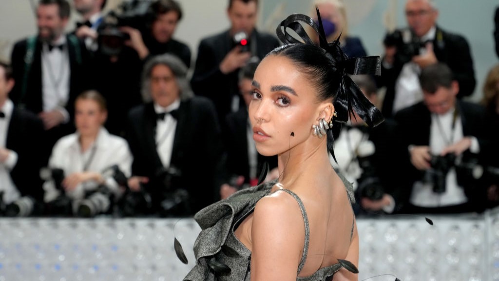 FKA twigs