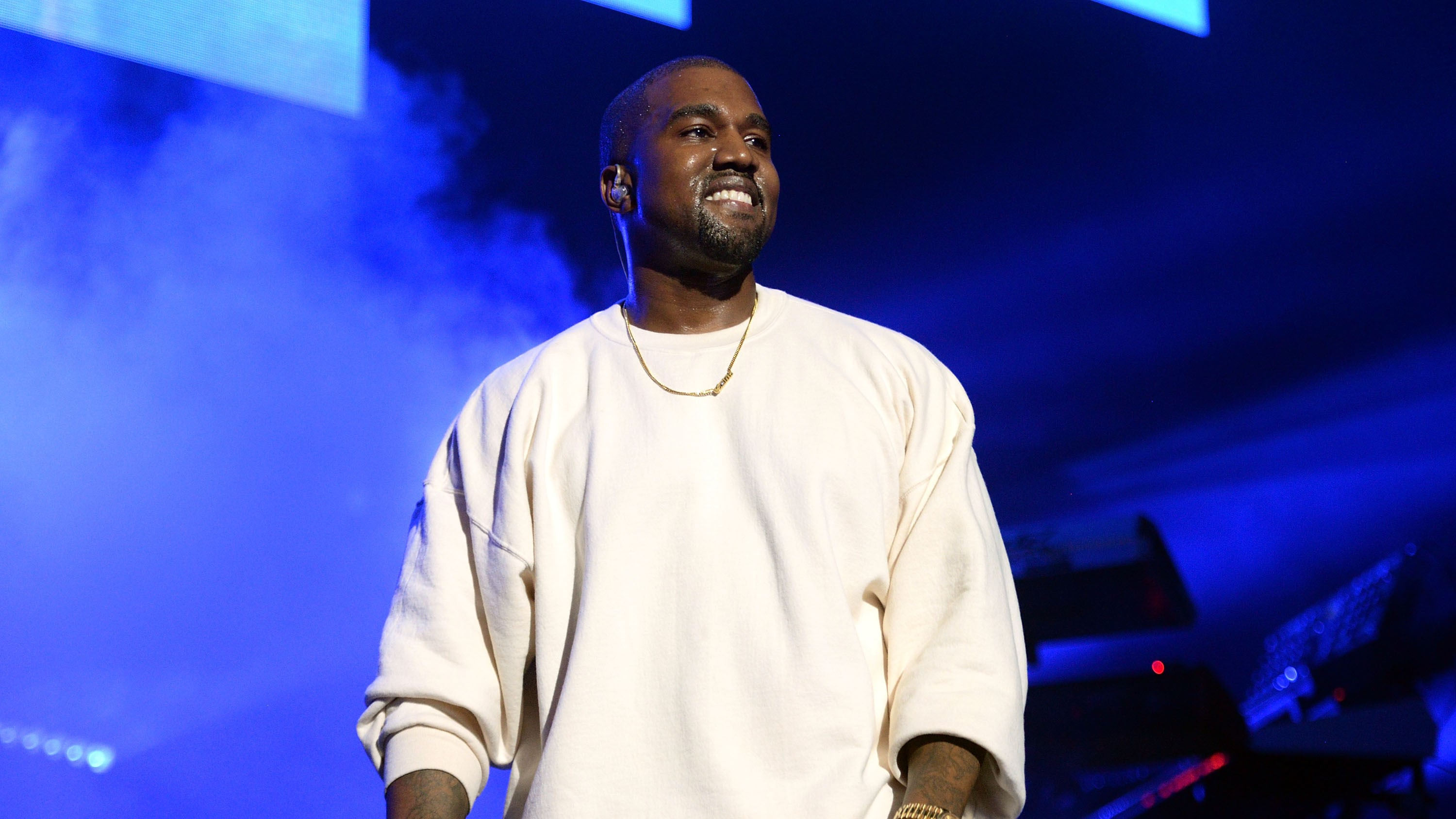 The 15 Best Kanye West Features Throughout His Career #KanyeWest