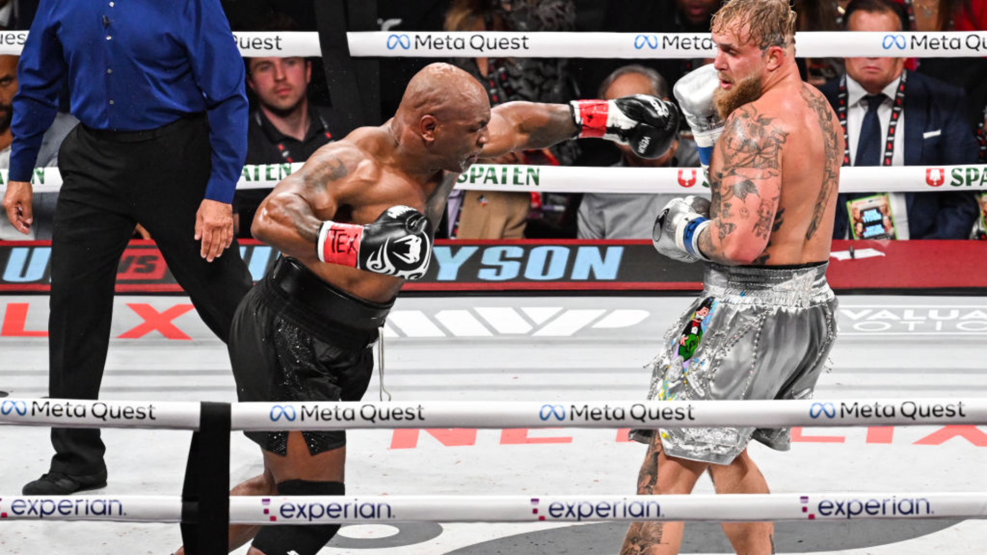 Social Media Reacts To Jake Paul vs Mike Tyson Boxing Match thumbnail