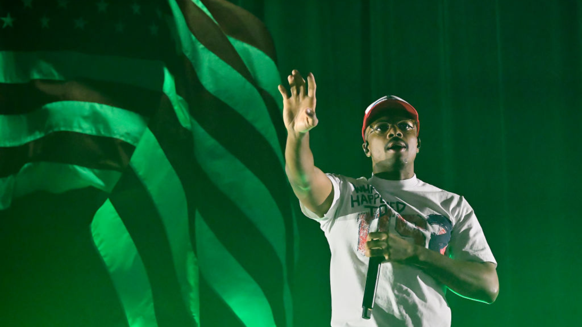 Vince Staples Trolls Predominantly White Crowd At Camp Flog Gnaw thumbnail