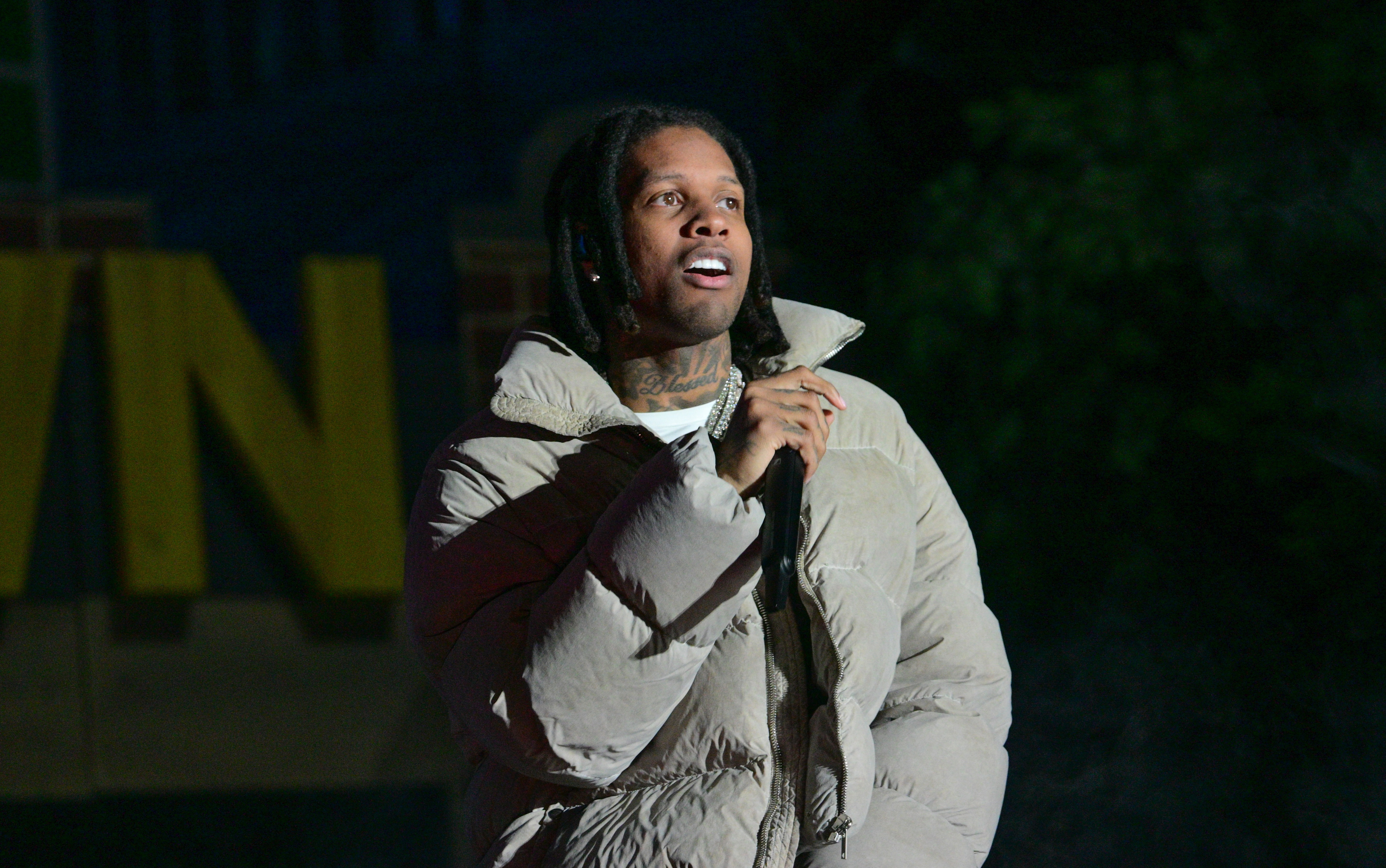 Lil Durk Pushes His Upcoming Album ‘Deep Thoughts’ To 2025 Amid Murder-For-Hire Case Updates thumbnail