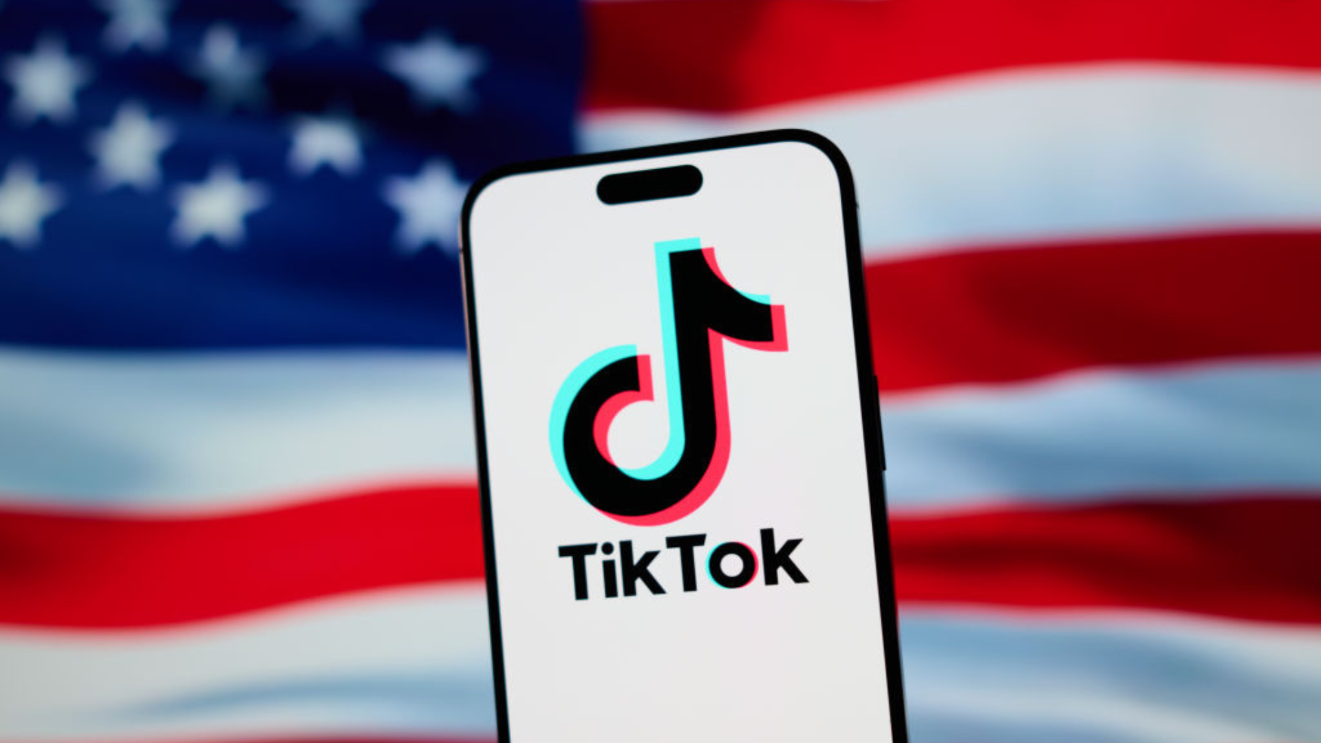 TikTok Triumphs: U.S. Ban Lifted, Cheers Erupt on Social Media thumbnail