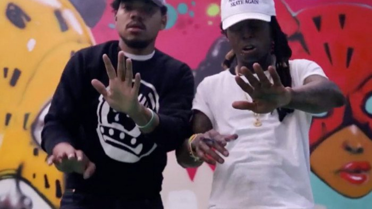 Chance the Rapper ft. 2 Chainz & Lil Wayne - No Problem (Official Video) 