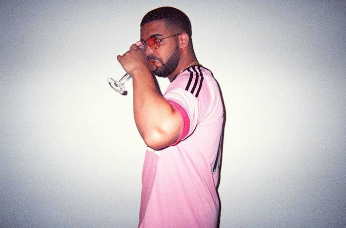 Drake's 'Views' Tops Billboard 200 for 9th Straight Week