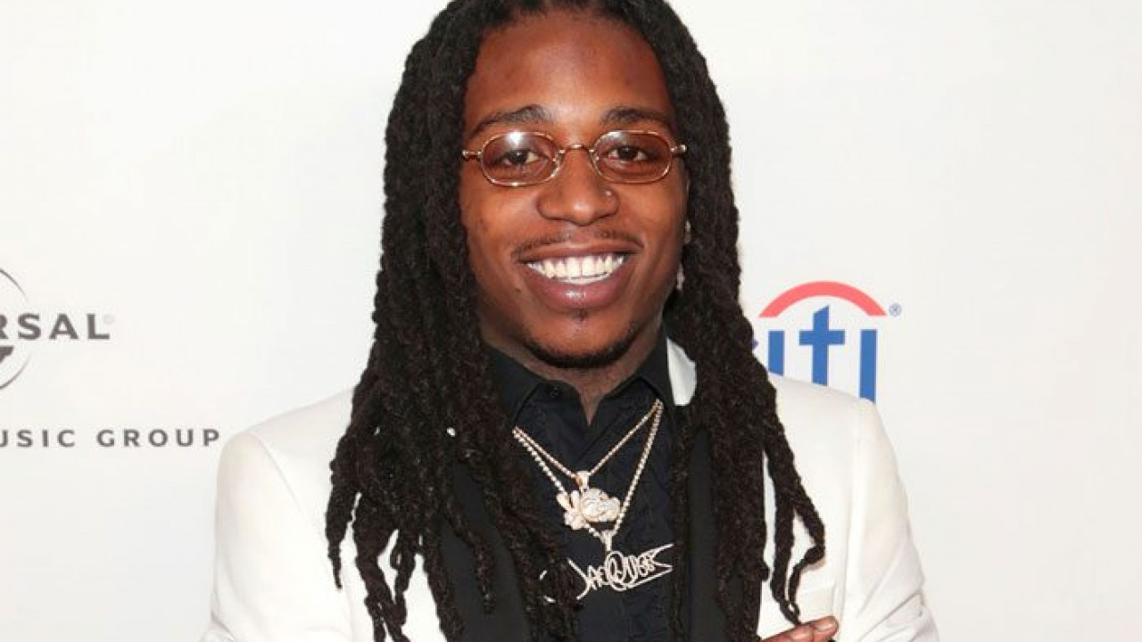 Jacquees Drops 'Playing Games' / 'Get It Together' Remix