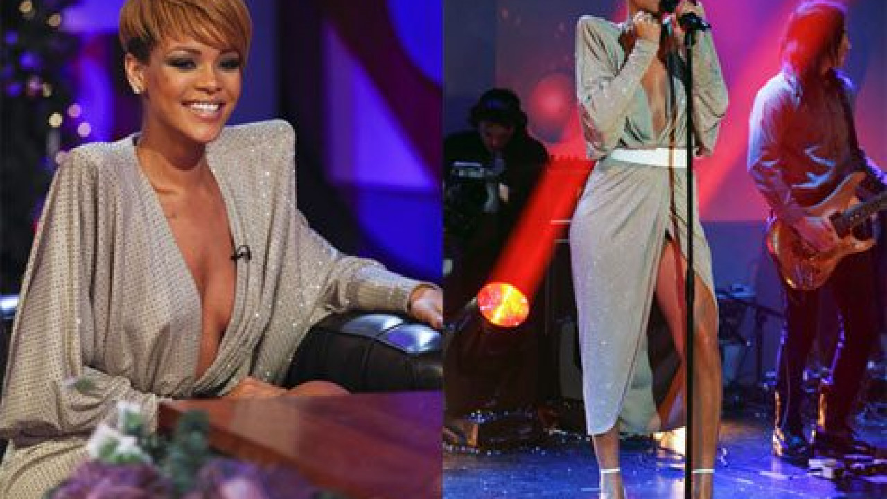 Rihanna - Russian Roulette Live 