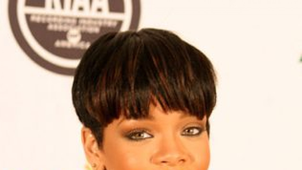 New Music: Rihanna f/ The-Dream - 'Hatin' on the Club'