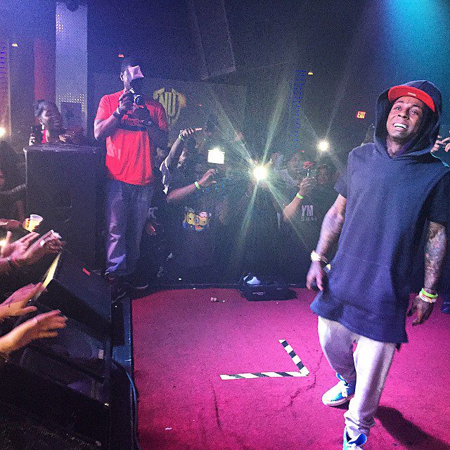 Lil Wayne Blasts Cash Money During Club Appearance