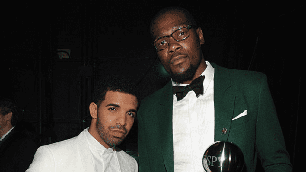 Kevin Durant Allegedly Spotted Smoking Weed At Drake S Concert